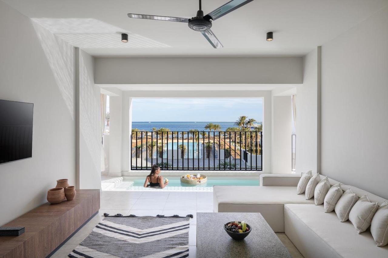 Signature Suite Sea View,1465989956:JPEG